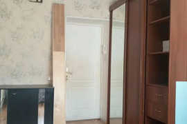 Комната 11,8 м² в 4-к., 2/5 эт.