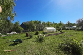 Участок 4 сот.