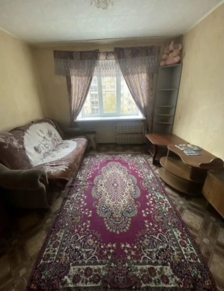 Комната 12,8 м² в 8-к., 3/9 эт.