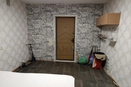 Комната 12 м. Кв. 5/5