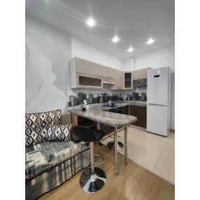 Продам студию на Правом