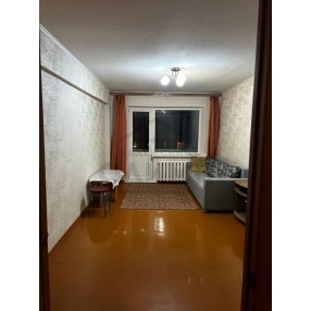 Продается 2 кв  в Центре
