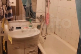 4-комнатная квартира: Калуга, Привокзальная улица, 9к1 (59 м²)