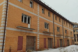 Продается дом 4 этажа
